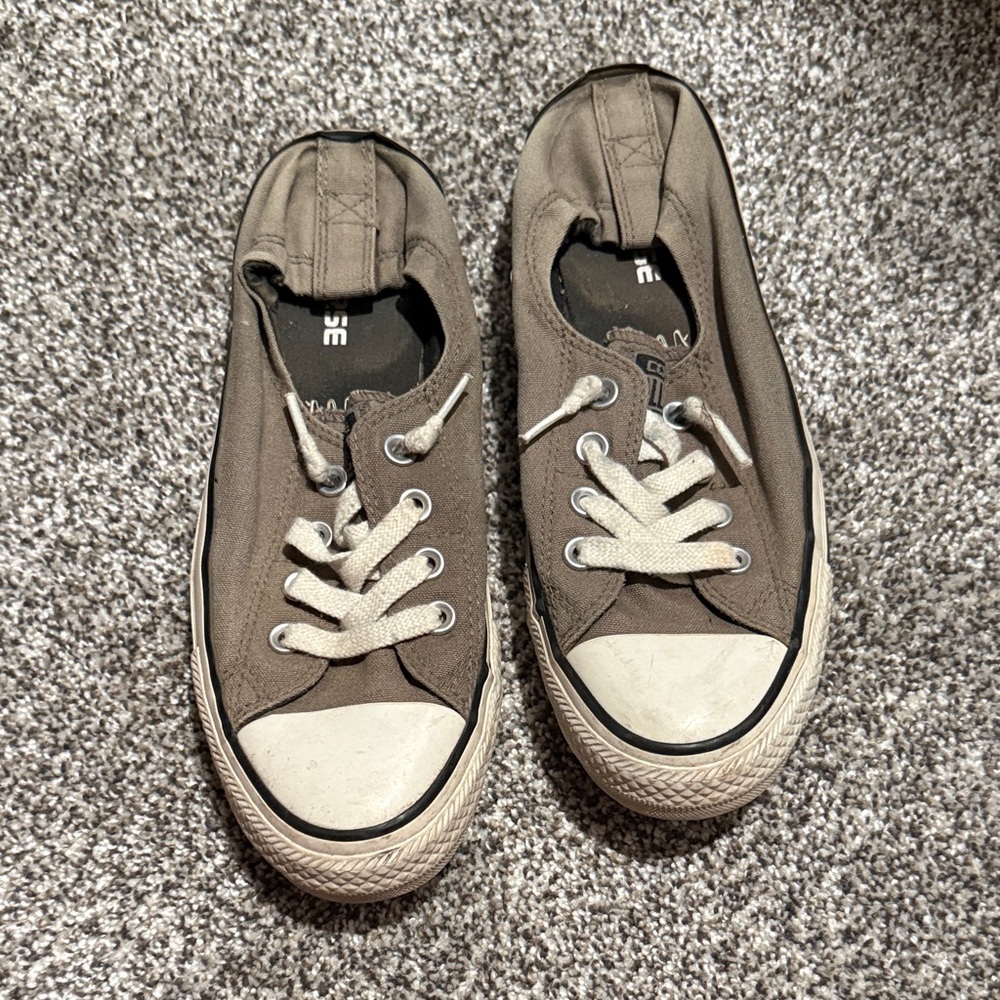 Gray slip on Converse